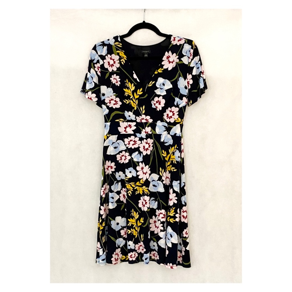 Ann Taylor Factory Flutter Sleeve Floral Dress - Picture 9 of 11